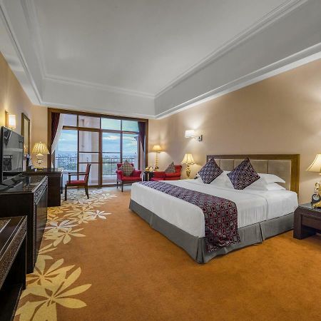ג'יאנגמן Heshan Phoenix Hotel מראה חיצוני תמונה